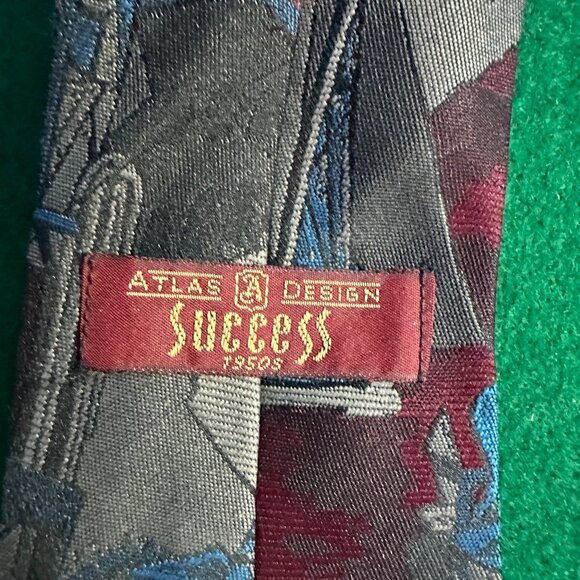 Atlas Design Success Men’s Tie Urban Cityscape Graphic Polyester - Picture 2 of 2